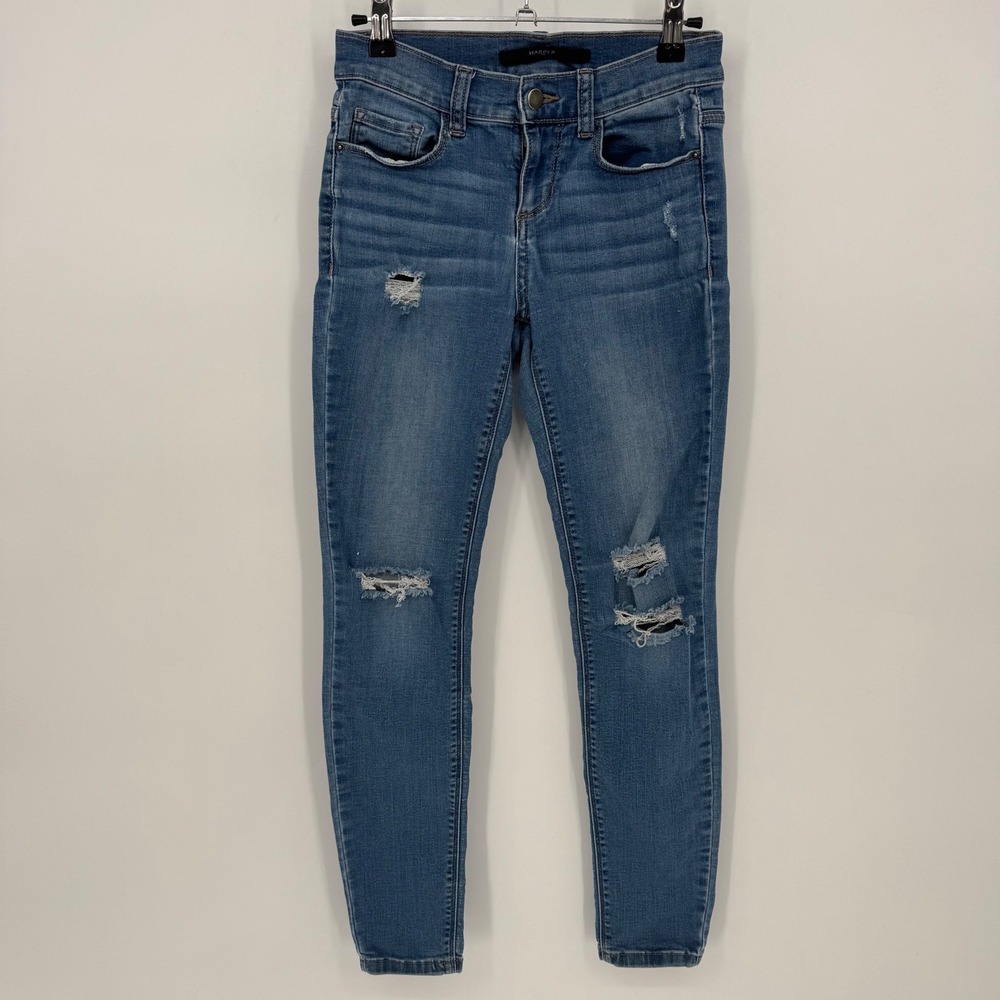 Harper Women Medium Wash Distressed Skinny Jeans‎ Size 25 Ripped Knees Mid Rise